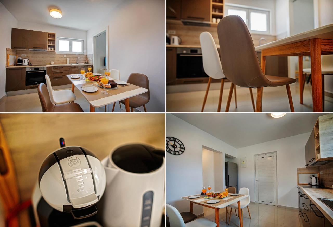 Sea Front Apartments Ivana Рогозница Екстериор снимка